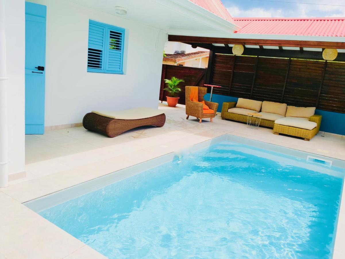 Location Maison Bleue avec piscine privative au Carbet Martinique Le Carbet Extérieur photo