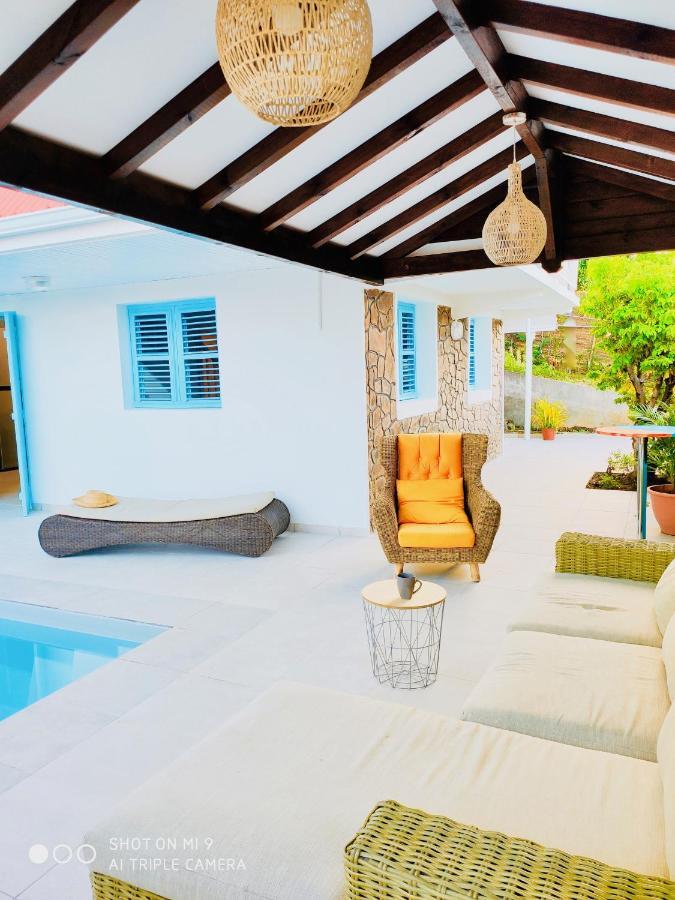 Location Maison Bleue avec piscine privative au Carbet Martinique Le Carbet Extérieur photo