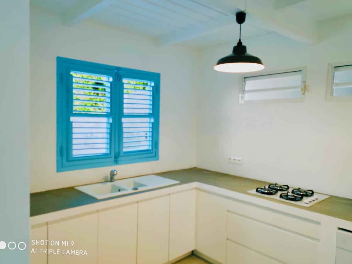 Location Maison Bleue avec piscine privative au Carbet Martinique Le Carbet Extérieur photo